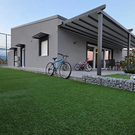 Deluxe Villa *